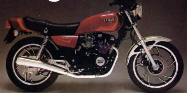 Yamaha XJ550 81  1.jpg